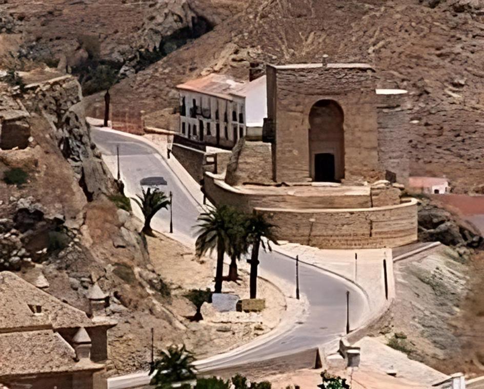 Hostal Colon Αντεκέρα Εξωτερικό φωτογραφία