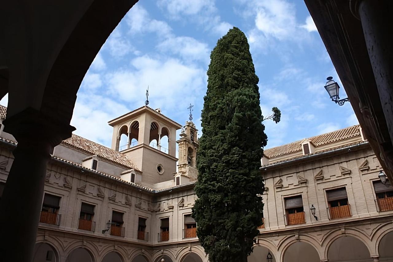 Hostal Colon Αντεκέρα Εξωτερικό φωτογραφία